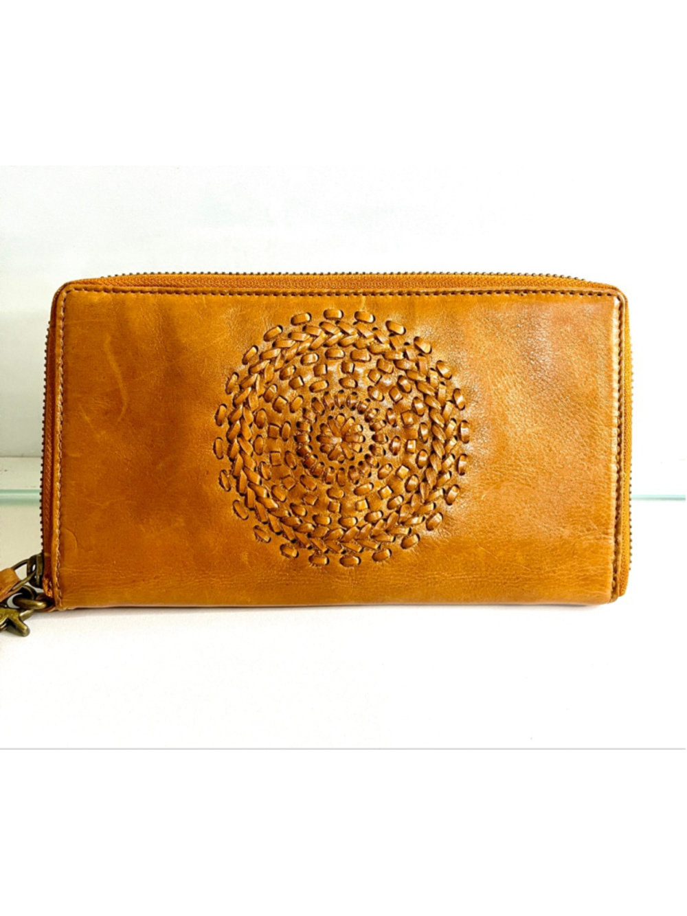 Vilenca Holland cognac leather zip-around wallet
